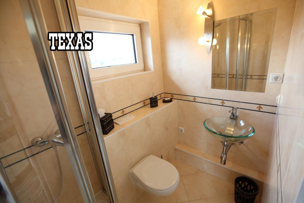 Little Hawaii & Texas Bad Wildungen Quarto foto